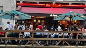 au taquet bar Paris