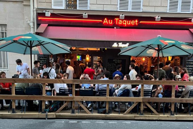 au taquet bar Paris