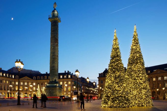 place vendome se met à l'heure de Noël