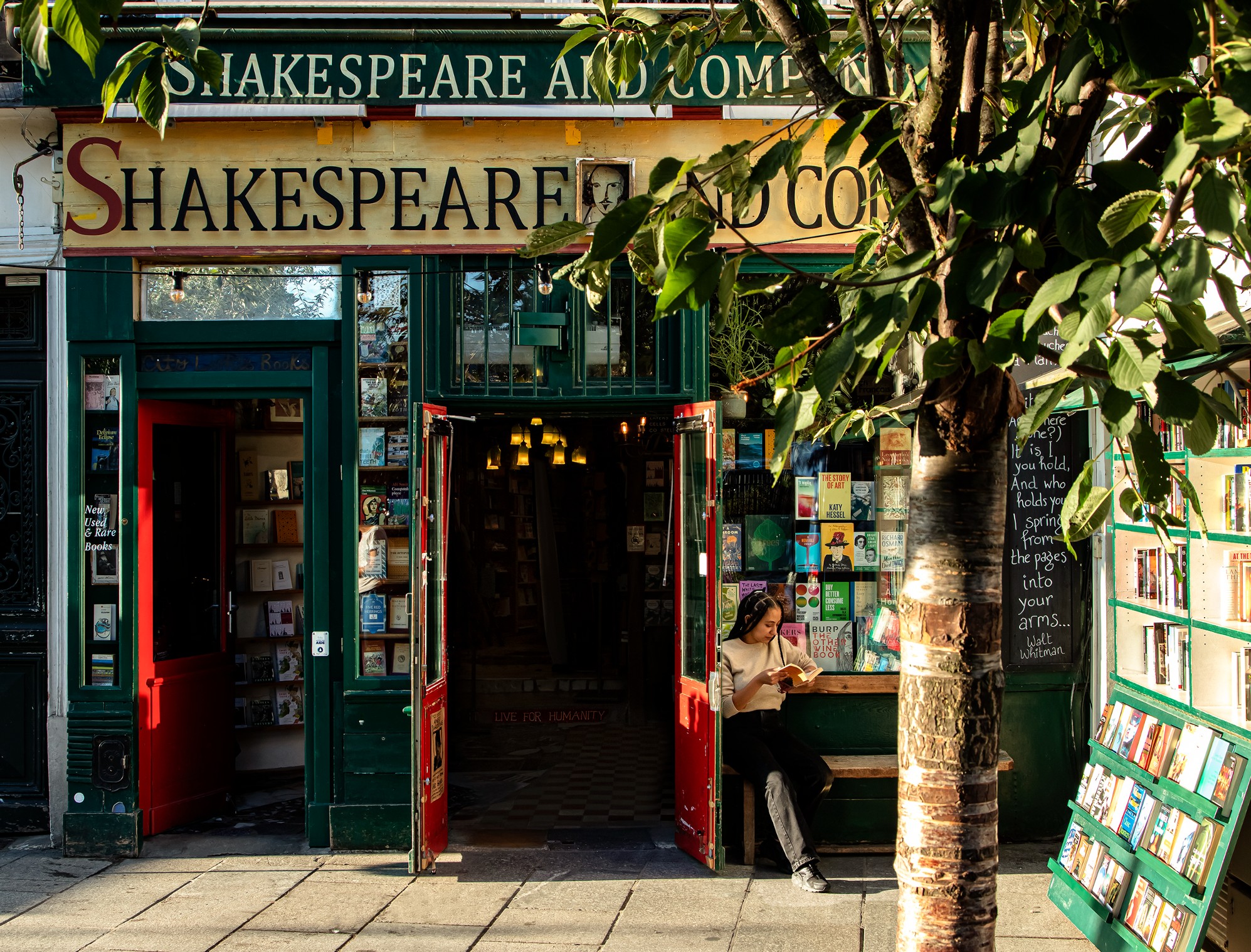 shakespeare and company