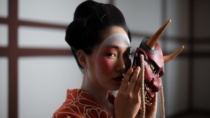 dans la galerie sakura, découvrez une exposition 100 % gratuites dédiée aux geisha