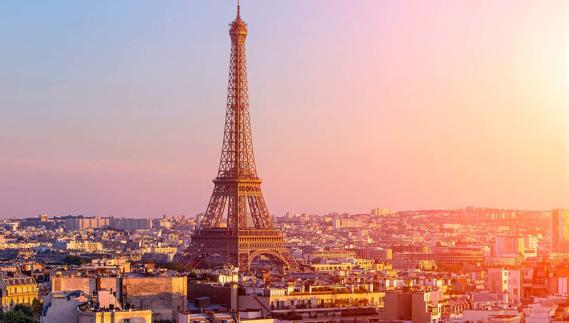 eiffel toujours plus haut