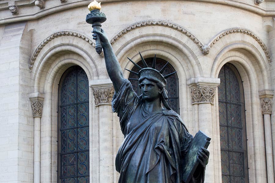 statues de la liberte ile musee arts et metiers