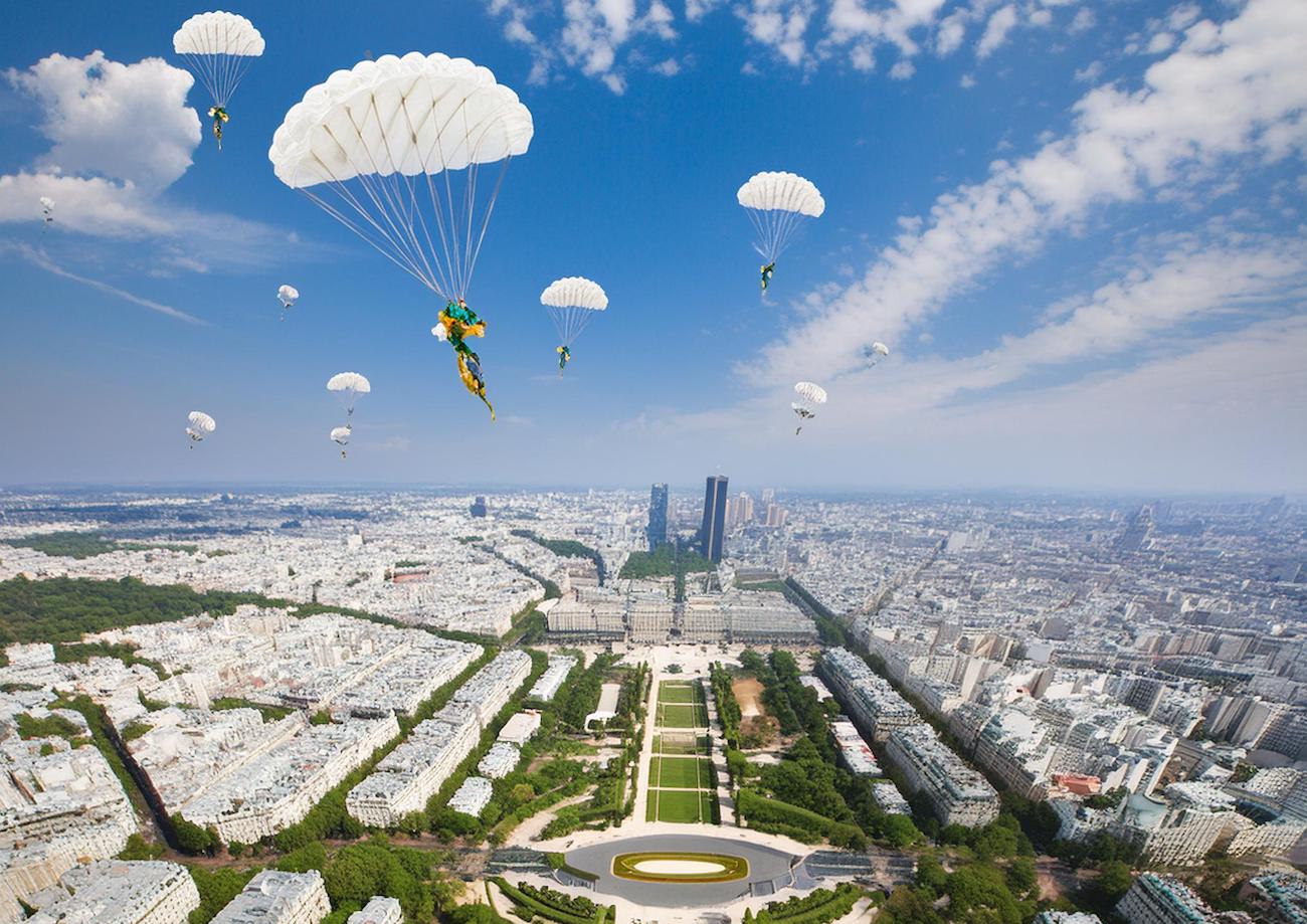 parachutistes jo paris